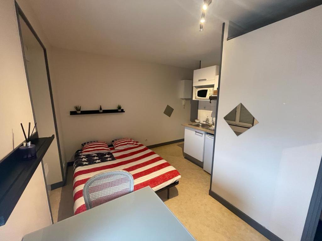 Studio agréable et lumineux Niort Esterno foto