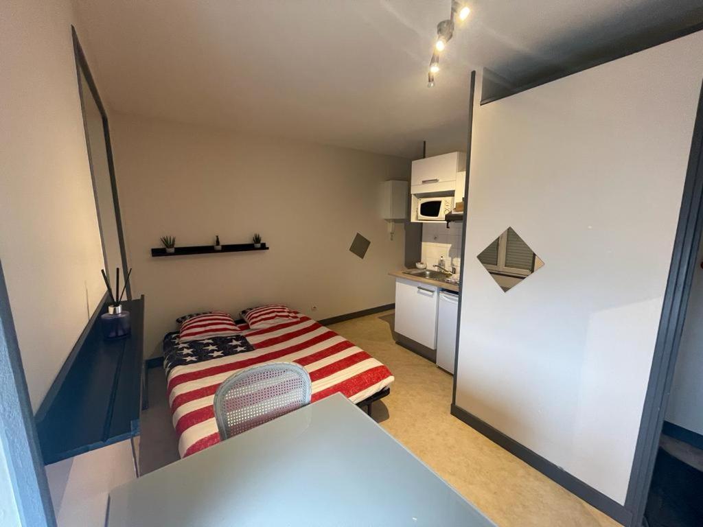 Studio agréable et lumineux Niort Esterno foto